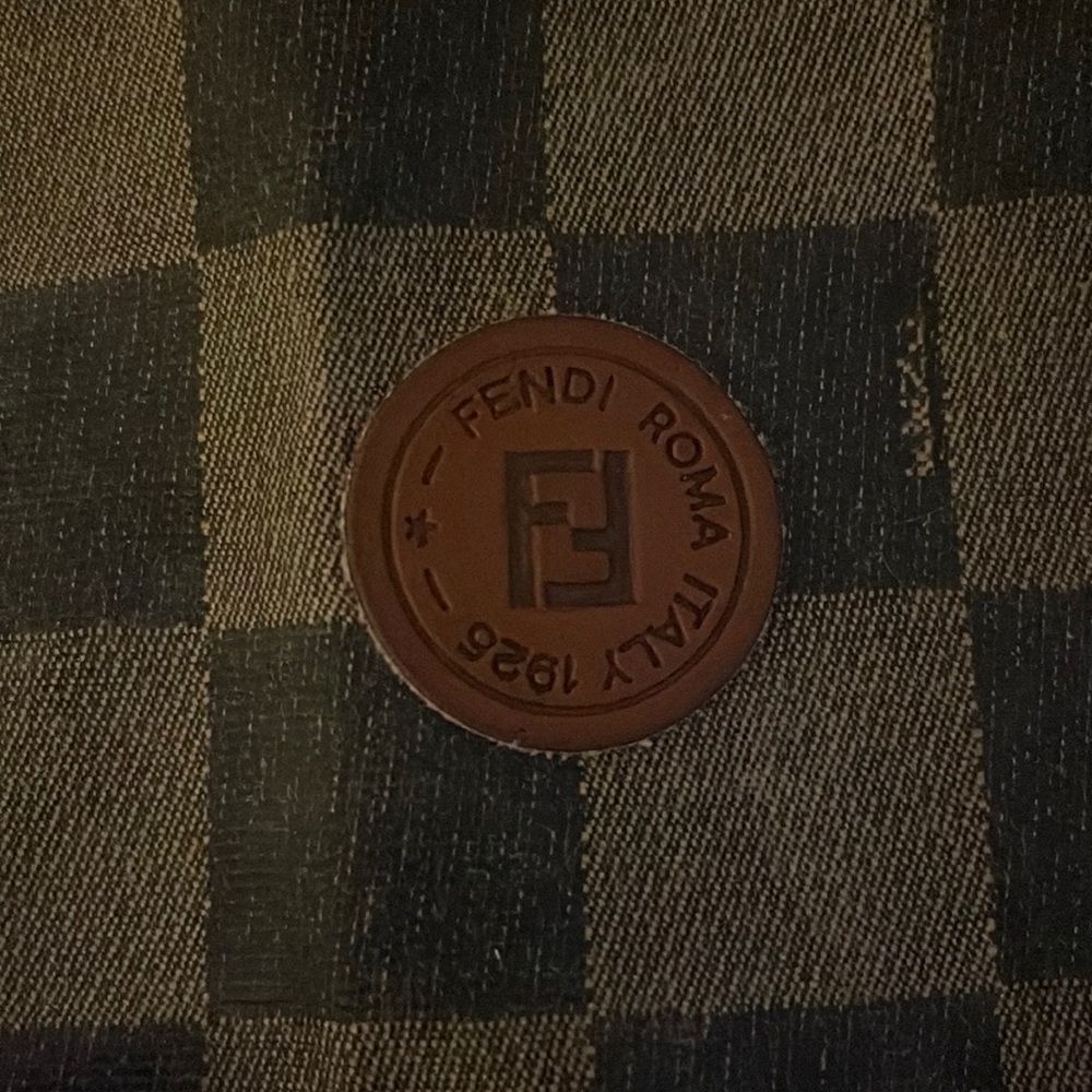 Vintage fendi